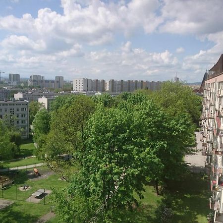 Ul. Ugorek Kolo Areny Daire Krakow Dış mekan fotoğraf