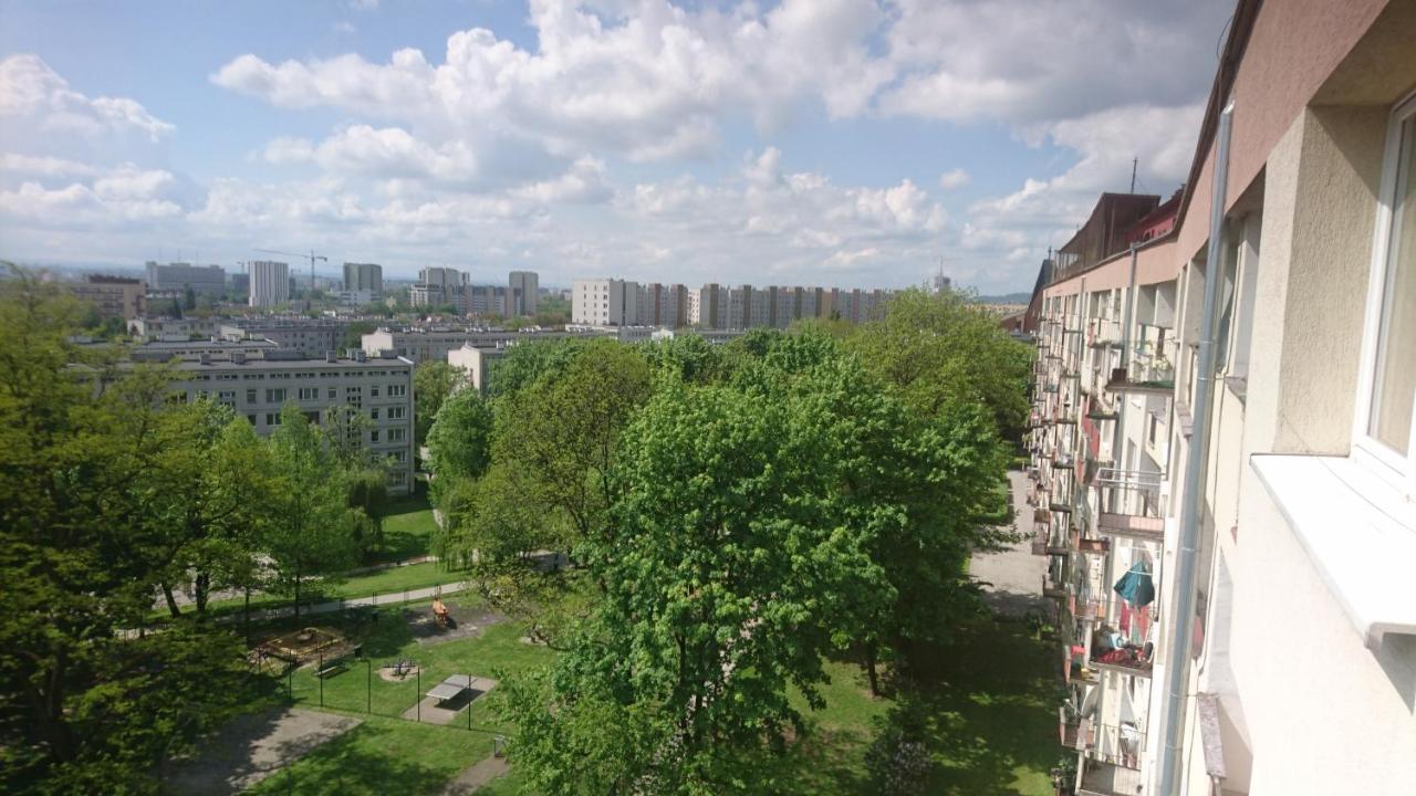 Ul. Ugorek Kolo Areny Daire Krakow Dış mekan fotoğraf
